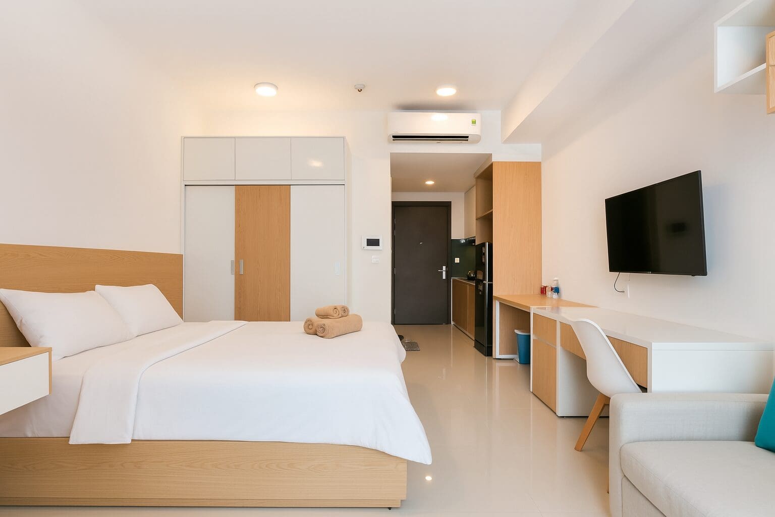 Full View of Studio Apartment at RiverGate Residence