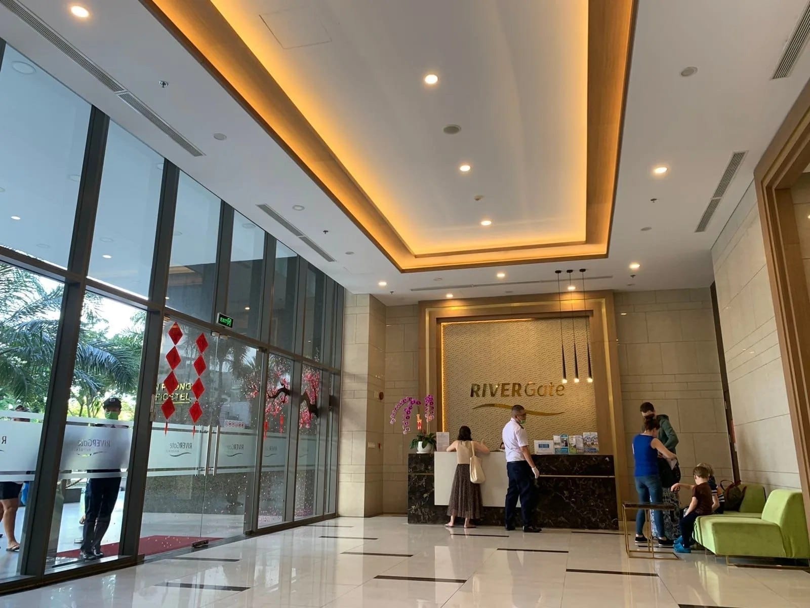 Liên hệ RiverGate Residence để đặt căn hộ theo ngày tại TP.HCM